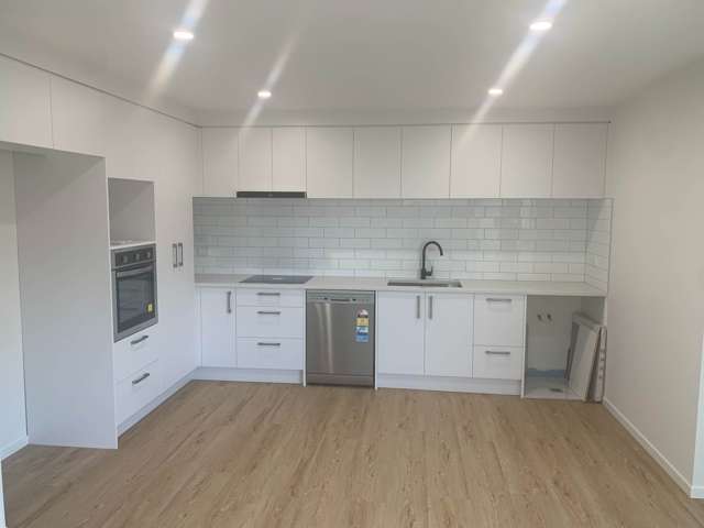 28A Holmes Drive South Massey_1