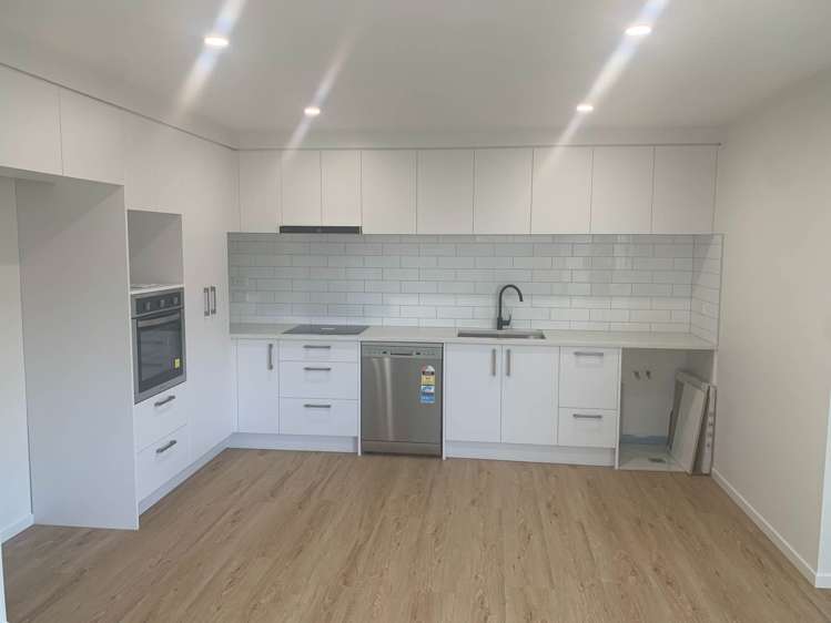 28A Holmes Drive South Massey_1