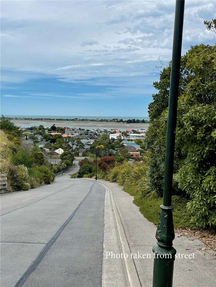 13 Egnot Heights Redcliffs_7