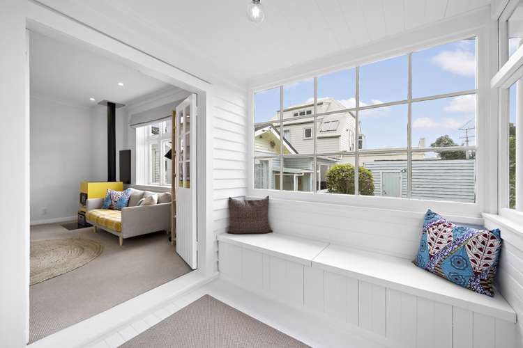 6 Kowhai Street Eastbourne_9