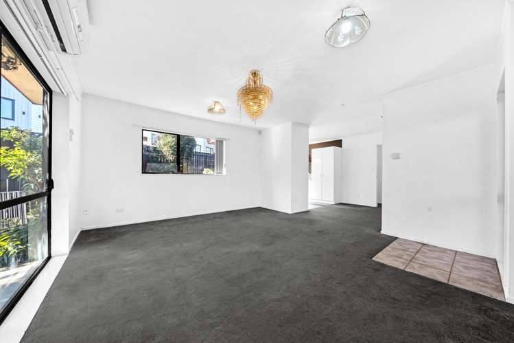 2/69 Victoria Road Papatoetoe_9