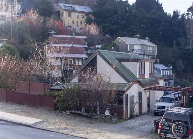 25b Williams Street Fernhill/Sunshine Bay_4