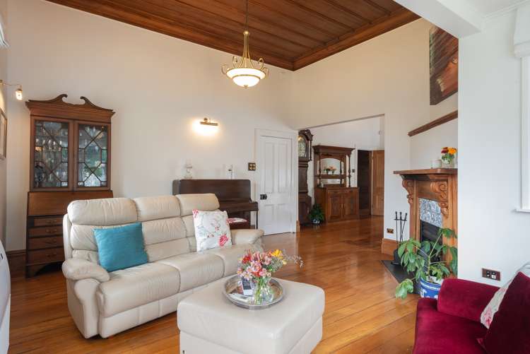 1 Hadfield Street Otaki_13