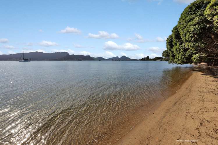 152d One Tree Point Road One Tree Point_32