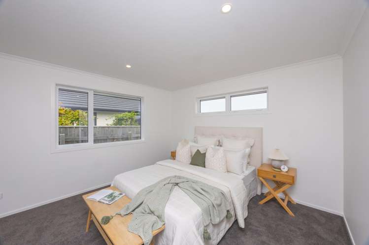 6 Kanzan Grove Feilding_11