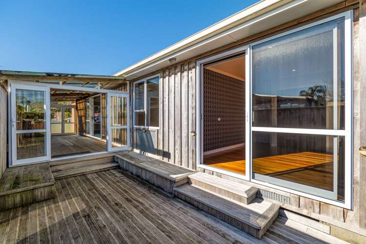 53 Blake Street Waitara_10