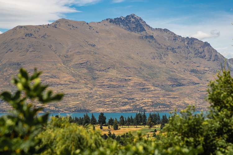 12 Longwood Place Queenstown_13