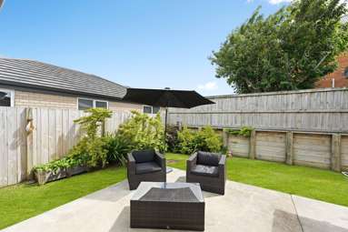 44 Benjamin Avenue_2