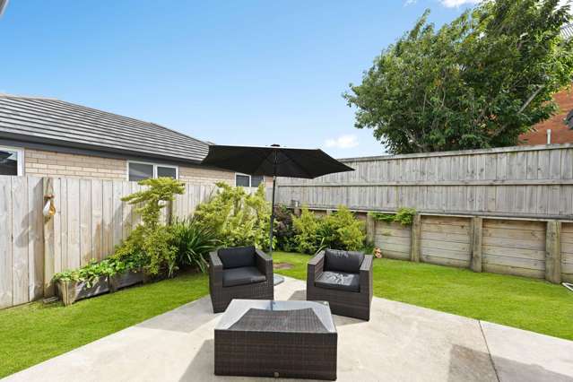 44 Benjamin Avenue Rototuna North_2