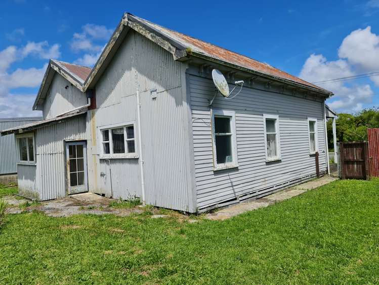 8 The Esplanade Westport_13