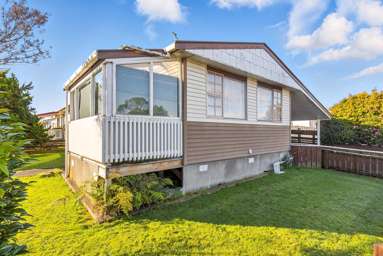 12 Douglas Street_3