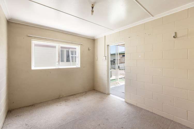 14 Manson Street Gate Pa_15