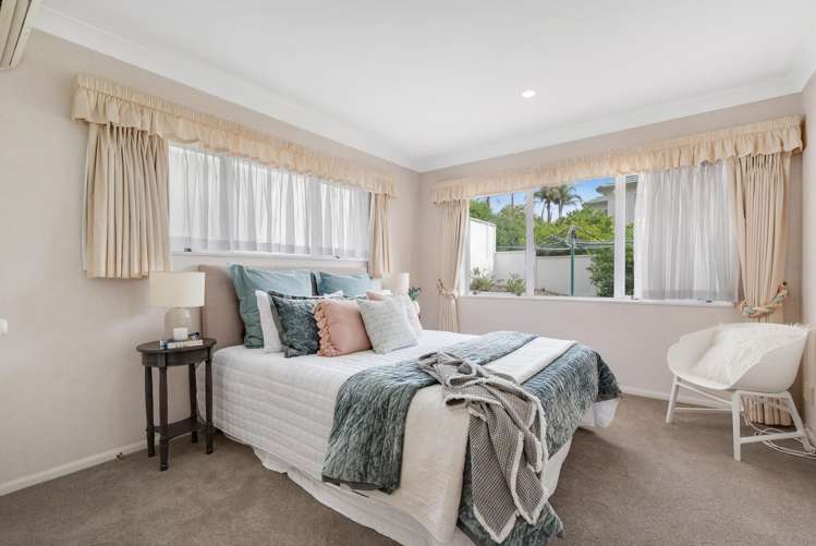 35 McCahill Views Botany Downs_24