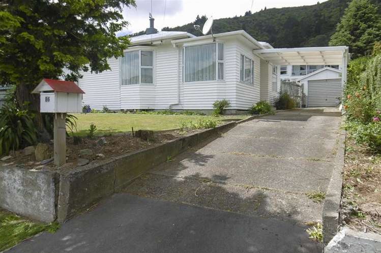 86 Waikawa Road Picton_0
