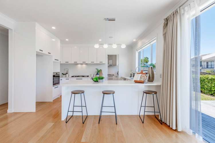 99 Medallion Drive Oteha_22