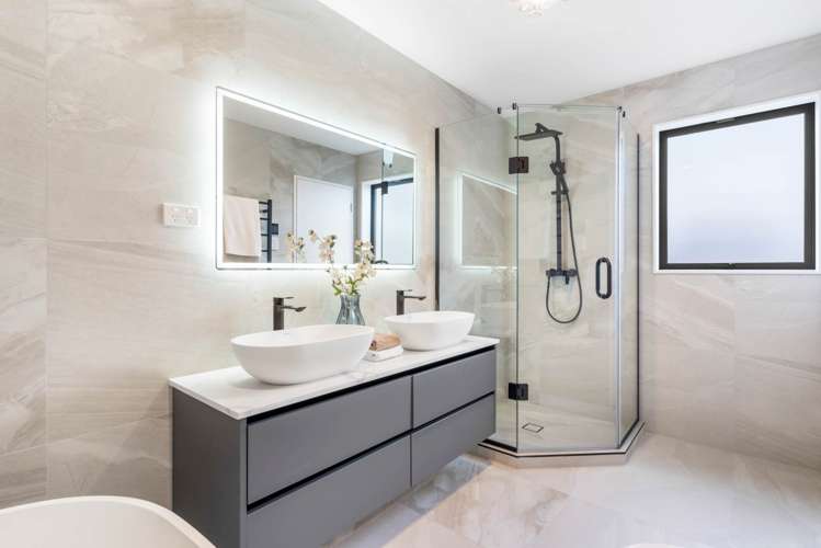 17 Matara Avenue Maraetai_12