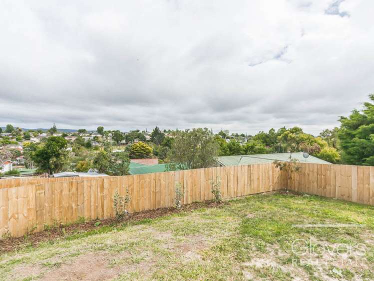 89 Rosier Road Glen Eden_10