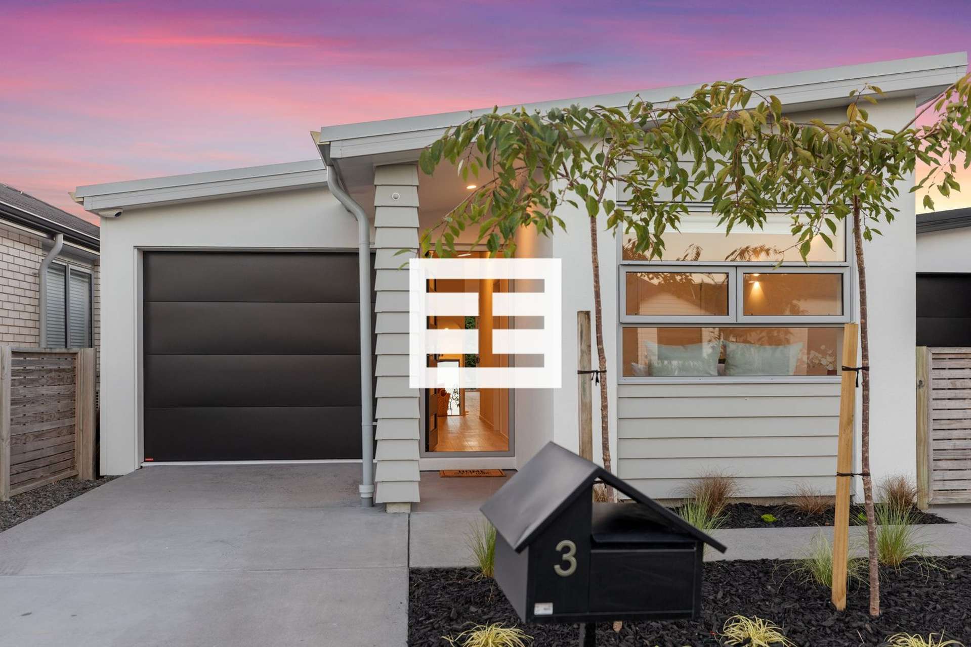 3 Foley Grove Pyes Pa_0