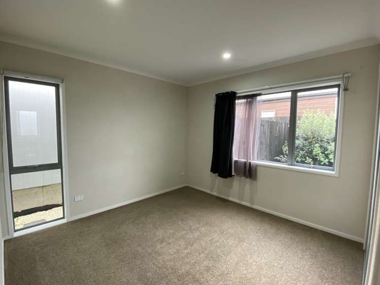1 Honour Road Papakura_3
