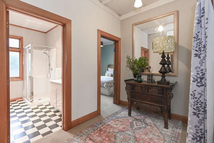 108 Duchess Crescent Mayfair_6