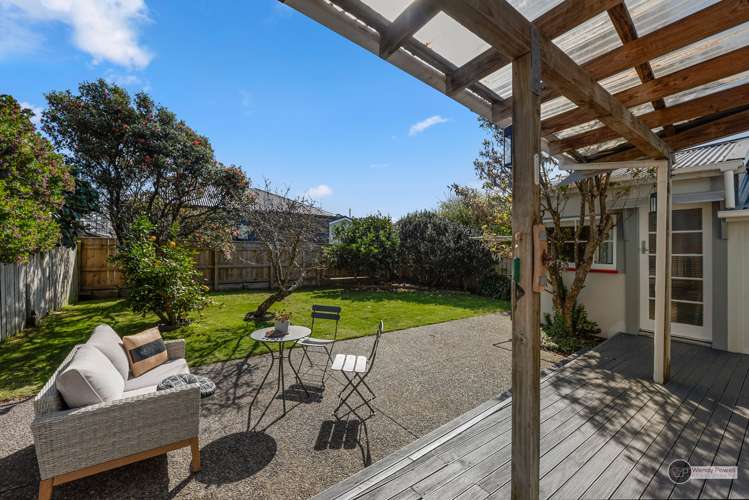 13 Plunket Avenue Petone_16