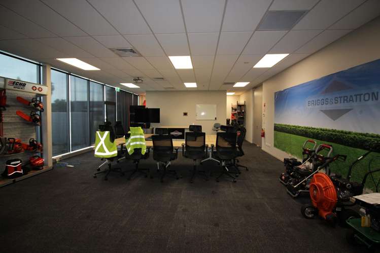 54 Apollo Drive Albany_12