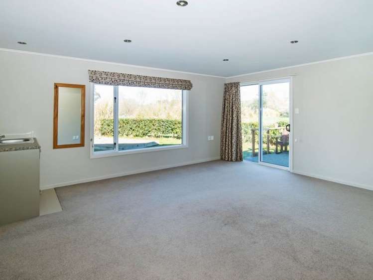 125 Main North Road Geraldine_14