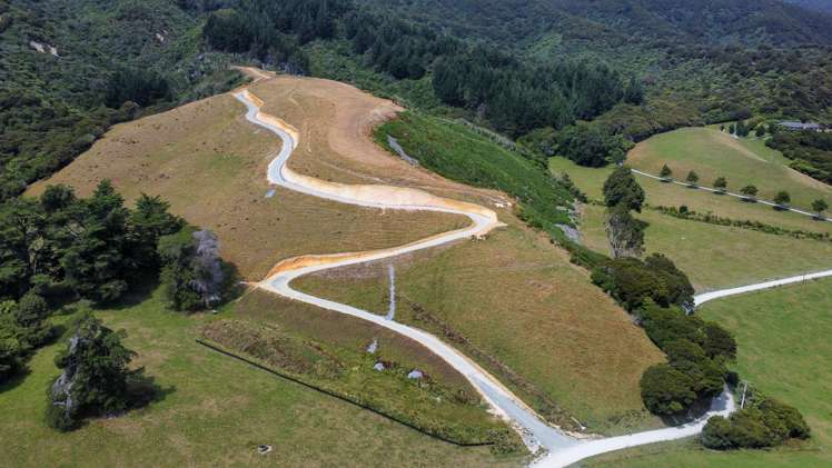 McShane Road, Wainui Golden Bay_11