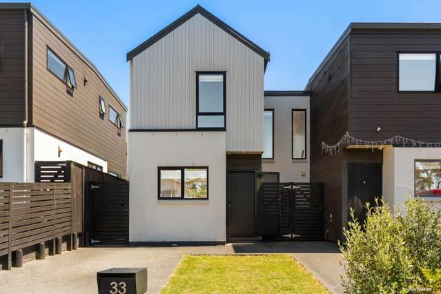 Sleek, Modern and Move In Ready