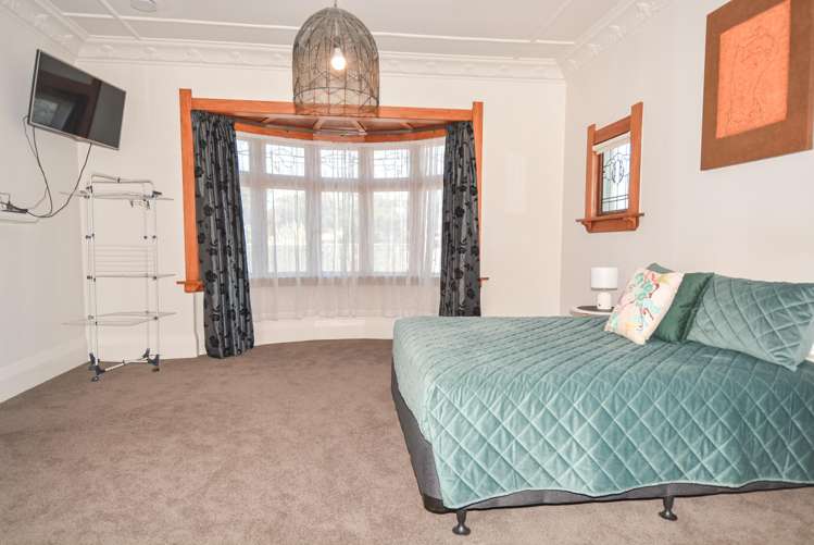 54 Earnslaw Street Avenal_9