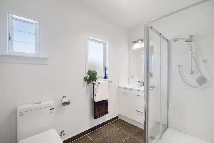 16 Armagh Road Blockhouse Bay_15