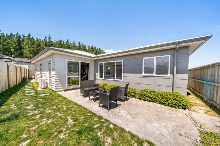 27 Brian Hughes Road Wainuiomata_19