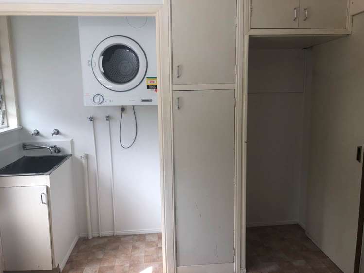 4/11 Cornwall Park Avenue Epsom_6