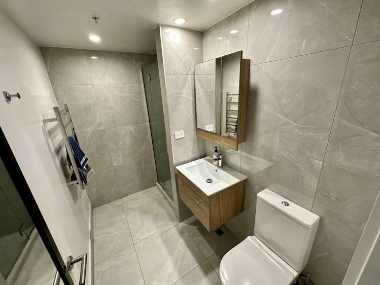 105/9 Madeira Lane Grafton_5