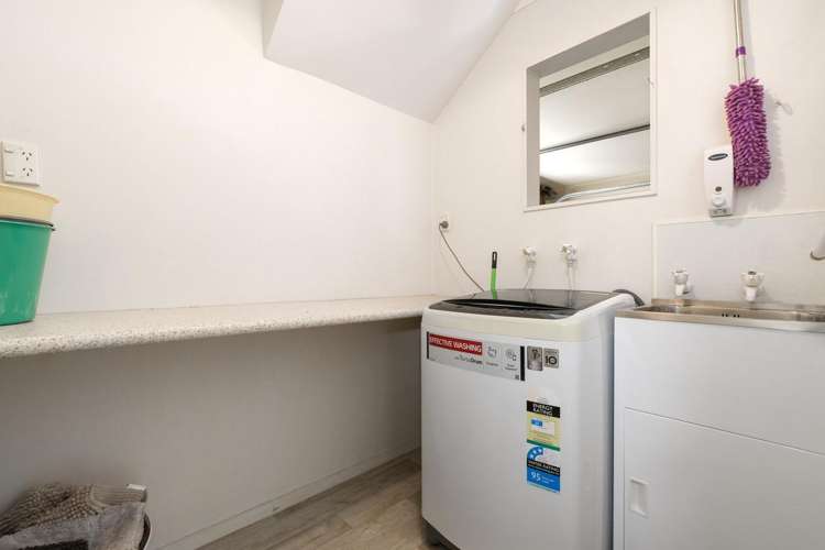 19 Bellevue Road Brookfield_16