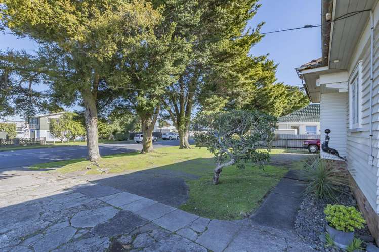 56 Great South Road_5