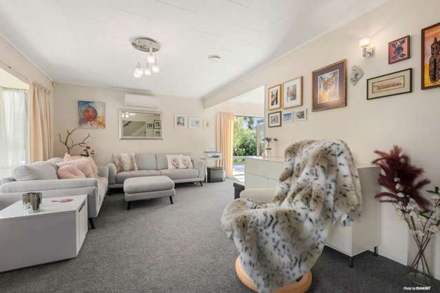 2/102 Manhattan Heights Glendene_4