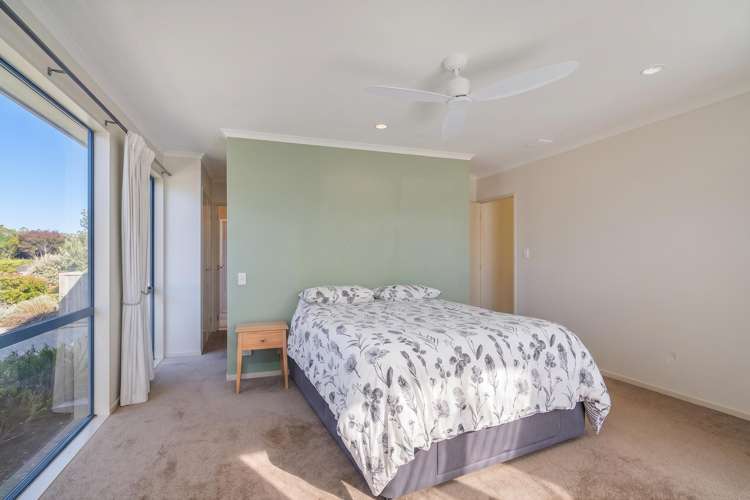 21 Charles Green Drive Cooks Beach_12