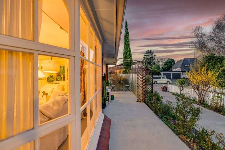 6 Deepdale Street Burnside_17