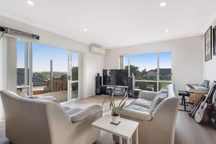 1 Bejoy Rise East Tamaki Heights_9