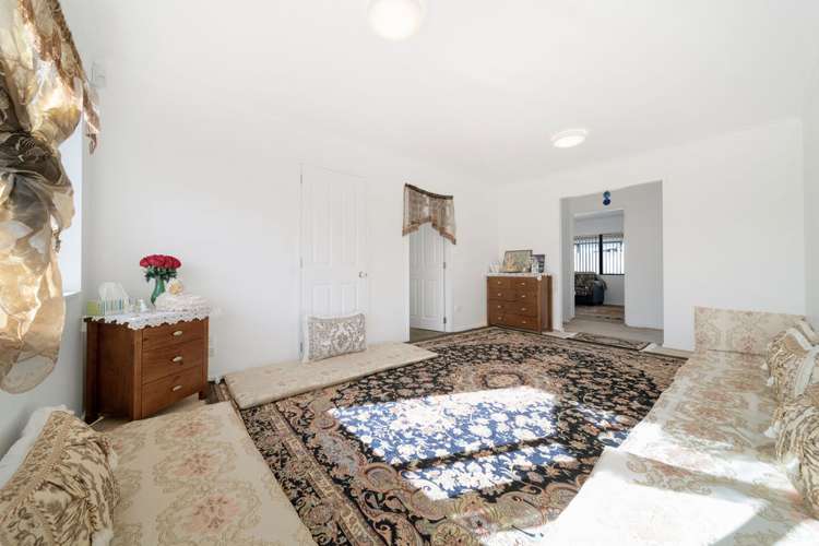 2/415 Roscommon Road Clendon Park_2