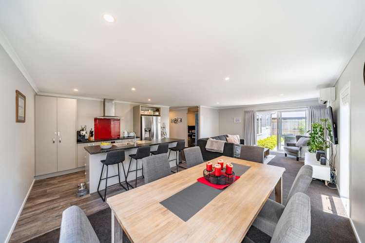 27 Brian Hughes Road Wainuiomata_8