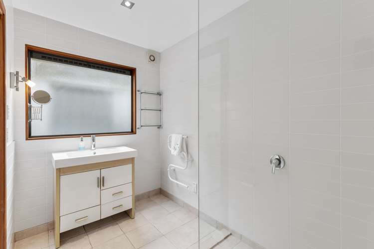 14 Ngaio Road Titirangi_19