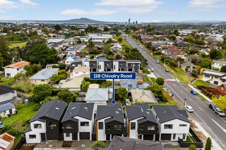 Lot 1-5/118 Chivalry Road Glenfield_8