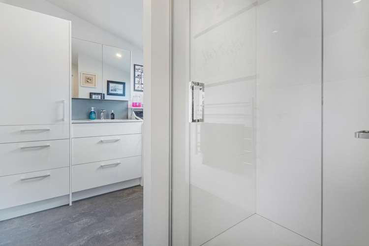 6 Winderton Way Pauanui_9