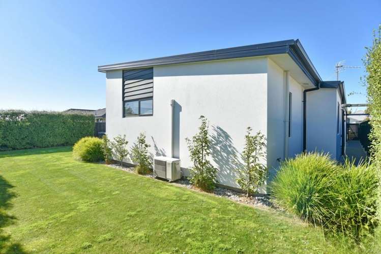 10 Jury Lane Woodend_26