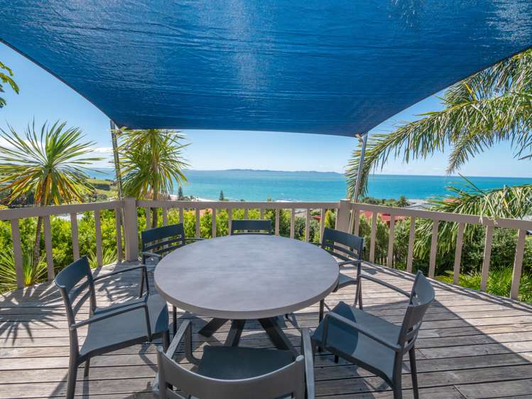 39 Seaview Road Cable Bay_25