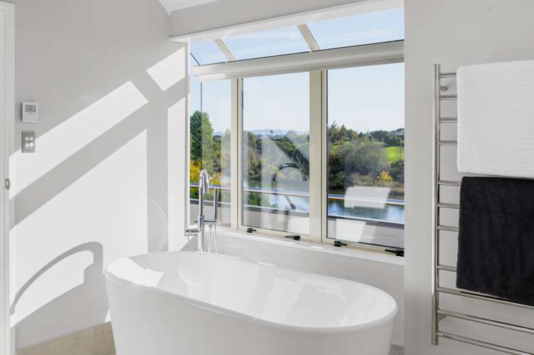 9 River Oaks Place Pukete_22