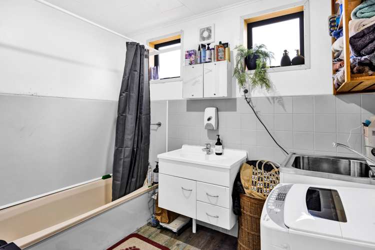 82 Union Street Hawera_15