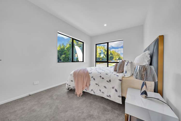 1 Tullymore Drive Flat Bush_9